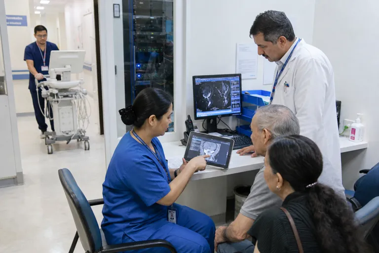 From Smart Hospitals to Intelligent Health Ecosystems: AI Diagnostics Healthcare Middle East With Faster, Safer Care