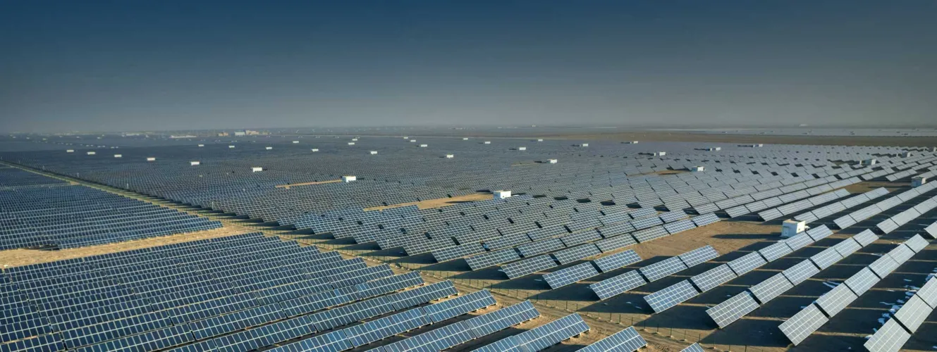 Smart Grid Deployment in Qatar: Enhancing Energy Efficiency and Stability