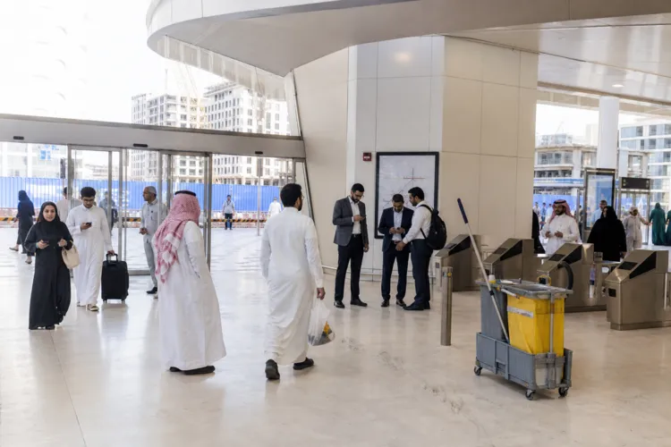 After the Ribbon: The Riyadh Metro Economic Impact on Mobility, Real Estate, and Retail Momentum